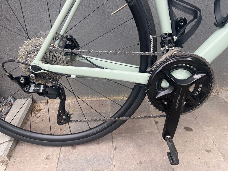 Used Canyon Endurace 7 2024 2024 Road & Gravel, Green — image 3 of 4