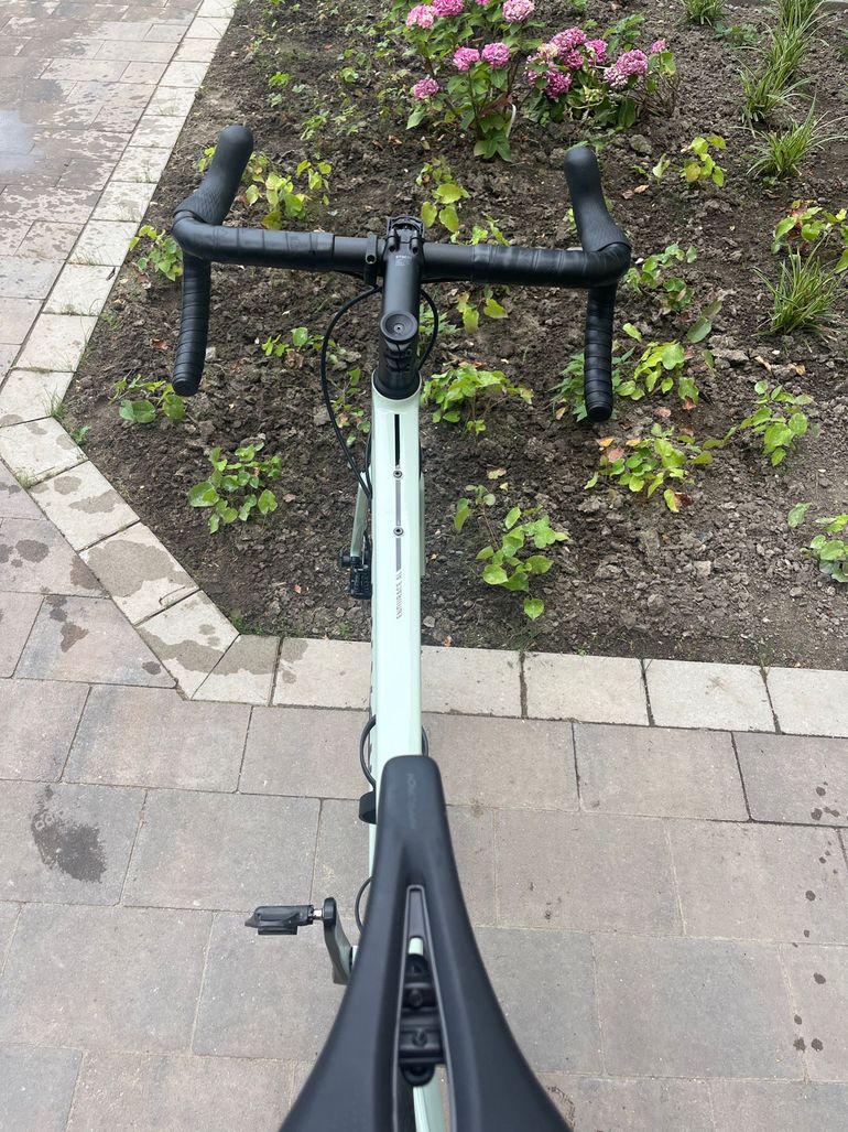 Used Canyon Endurace 7 2024 2024 Road & Gravel, Green — image 4 of 4