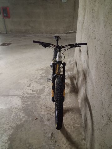 Used Mondraker LEVEL XR 2023 2023 Mountainbike, Black, 29 — image 3 of 6