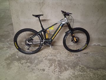 Used Mondraker LEVEL XR 2023 2023 Mountainbike, Black, 29 — image 1 of 6