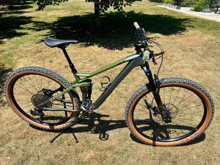 Używany CUBE STEREO ONE22 HPC TM 2023 2023 Mountainbike — zdjęcie 1 z 16