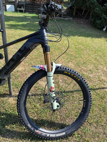 Used Husqvarna Custom SRAM GX Eagle 2020 Mountainbike, Black — image 2 of 3