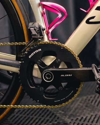 Used Canyon Endurace CF SLX 8 Di2 2025 2025 Road & Gravel, White — image 3 of 11