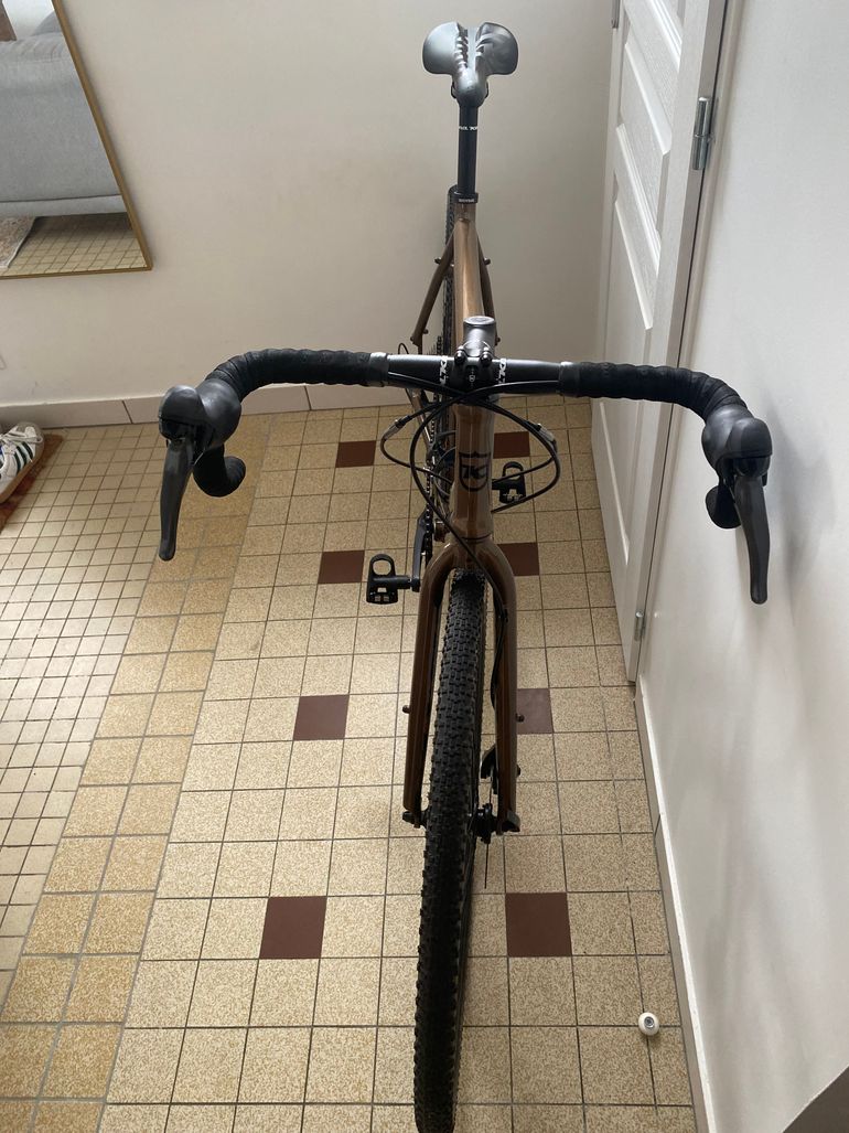 Used Kona Rove AL 700 2024 2024 Road & Gravel, Black — image 2 of 5