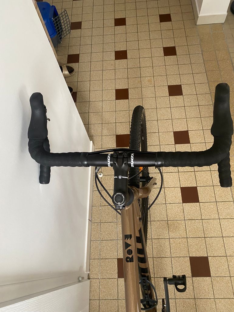 Used Kona Rove AL 700 2024 2024 Road & Gravel, Black — image 3 of 5