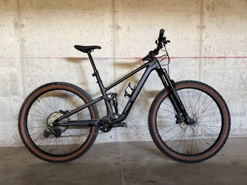 Käytetty Trek Top Fuel 8 Gen 4 2025 2025 MTB