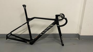 Używany Canyon Inflite CFR AXS 2024 Frameset 2024 Road & Gravel — zdjęcie 1 z 6