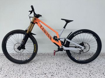 Tweedehands Canyon Sender CFR 29 2022 2022 Mountainbike — afbeelding 2 van 16