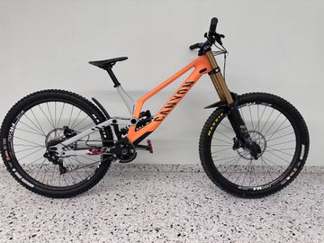 Tweedehands Canyon Sender CFR 29 2022 2022 Mountainbike — afbeelding 1 van 16