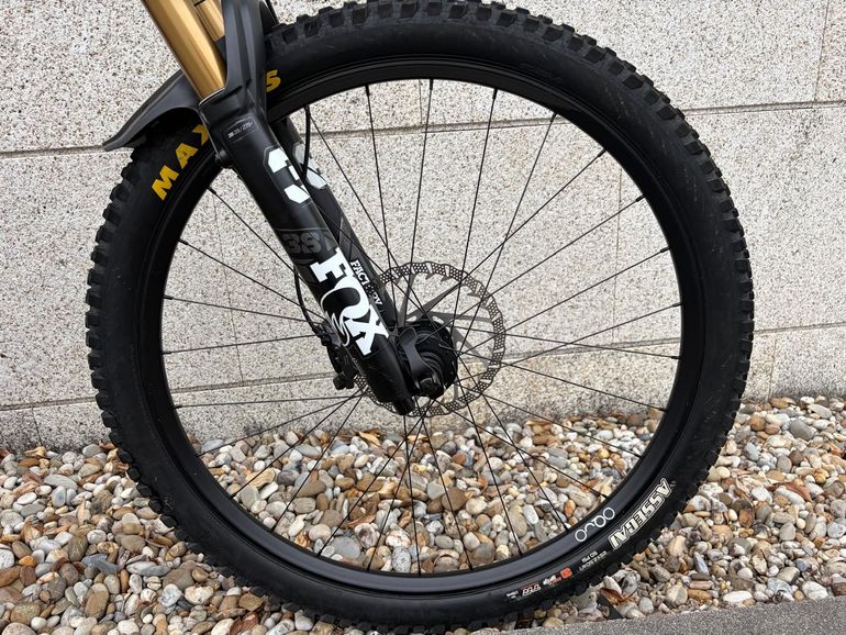 Used Orbea Wild M-Team 2026 2026 Mountainbike, Blue — image 5 of 15