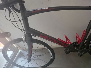 Used Specialized Secteur Shimano 105 2014 Road & Gravel, Black — image 8 of 9