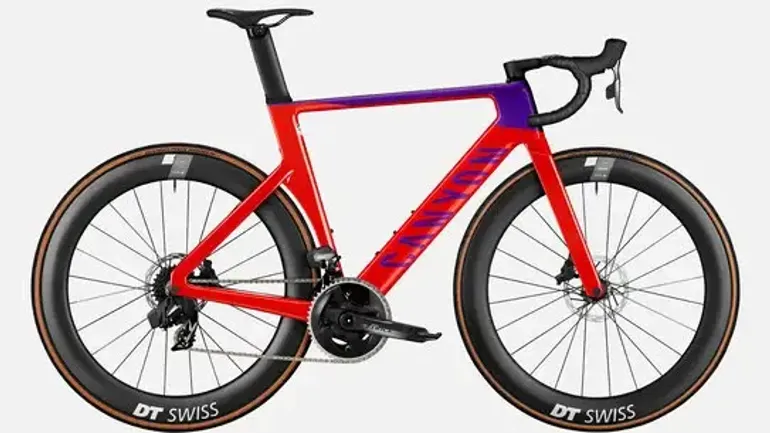 Used Canyon Aeroad CF SLX 8 Disc eTap 2023 2023 Road & Gravel, Red — image 17 of 25