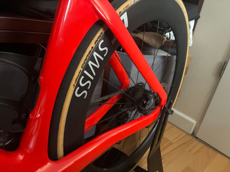 Used Canyon Aeroad CF SLX 8 Disc eTap 2023 2023 Road & Gravel, Red — image 12 of 25