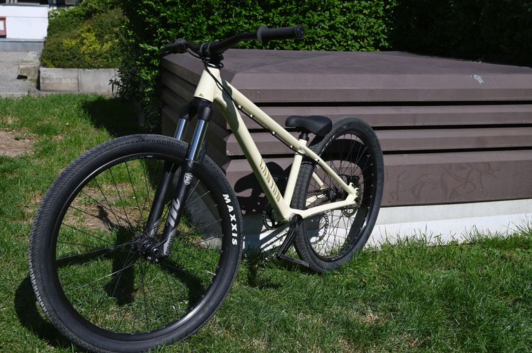 Used Canyon Stitched 360 2025 2025 Mountainbike, White, 26 — image 2 of 8