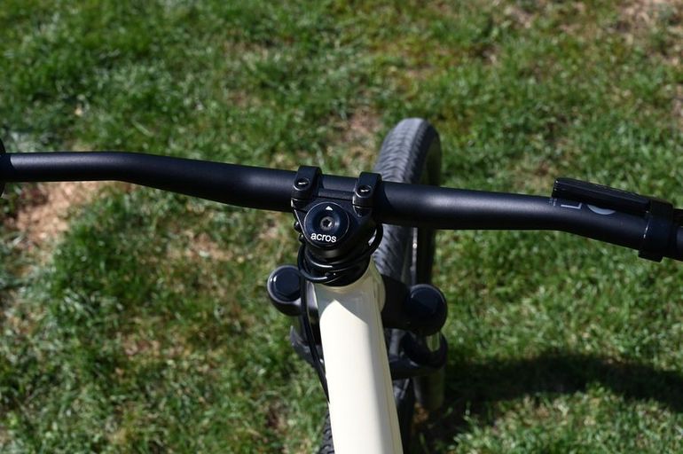 Used Canyon Stitched 360 2025 2025 Mountainbike, White, 26 — image 7 of 8