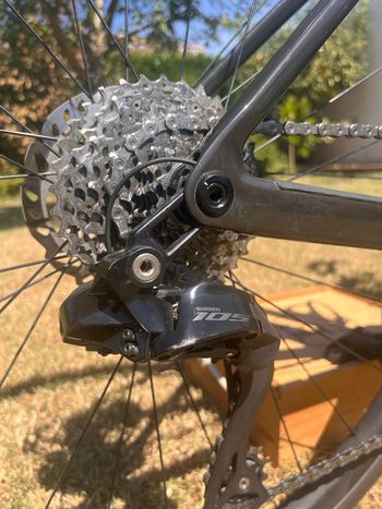 Scott Addict 20 2023 2023 Road & Gravel de segunda mano, Gris claro — imagen 3 de 5