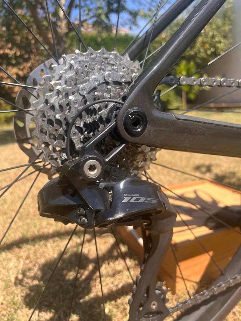 Used Scott Addict 20 2023 2023 Road & Gravel, Light Gray — image 4 of 8