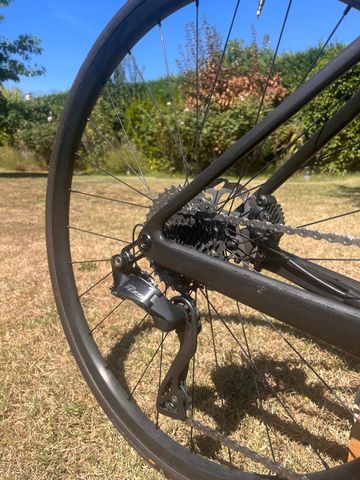 Used Scott Addict 20 2023 2023 Road & Gravel, Light Gray — image 7 of 8