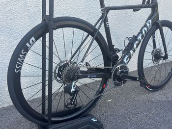 Factor O2 VAM SRAM RED AXS 2022 2022 Road & Gravel d'occasion — image 3 sur 3