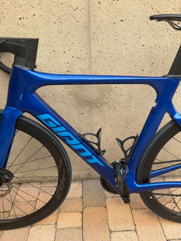 Used Giant Propel Advanced 2 Disc 2020 2020 Road & Gravel, Blue — image 2 of 12