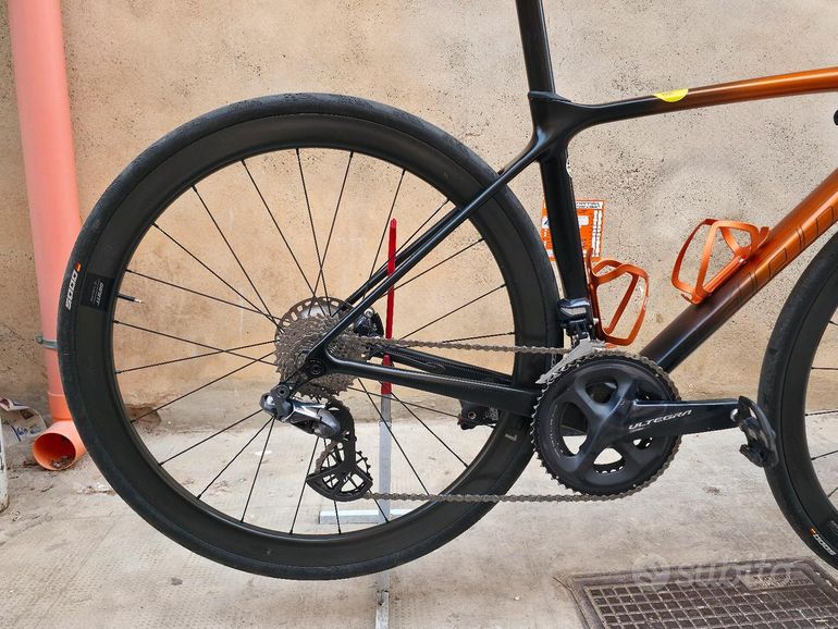 Tweedehands Giant TCR Advanced Pro Disc 0 Di2 2024 2024 Road & Gravel — afbeelding 2 van 6
