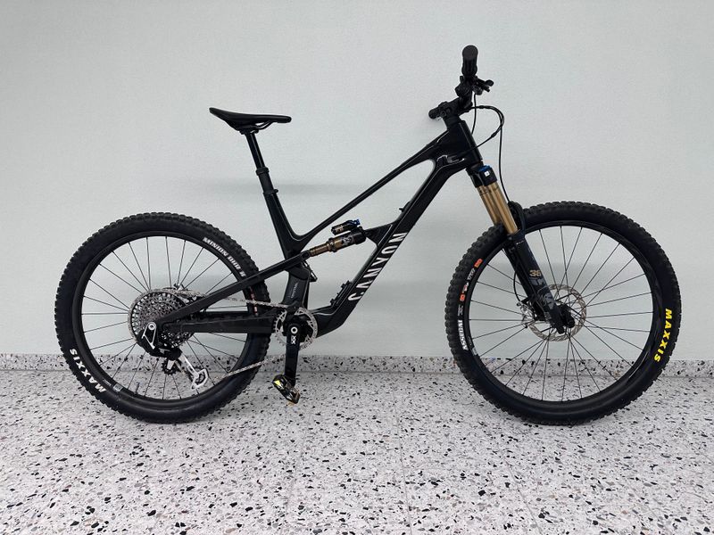 Canyon Spectral:ONfly CF LTD (2024) 2024 MTB d'occasion