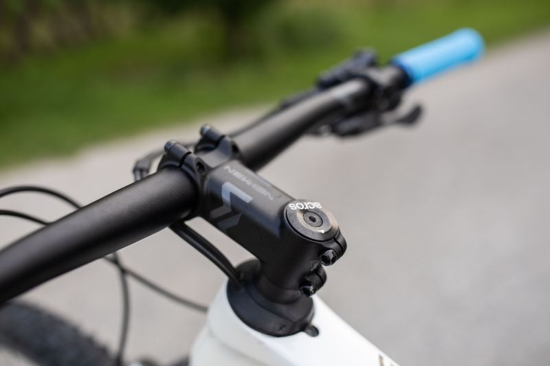 Used Canyon Exceed CF 6 2022 2022 Mountainbike, White, 29 — image 12 of 20