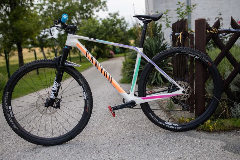 Używany Canyon Exceed CF 6 2022 2022 Mountainbike — zdjęcie 2 z 20