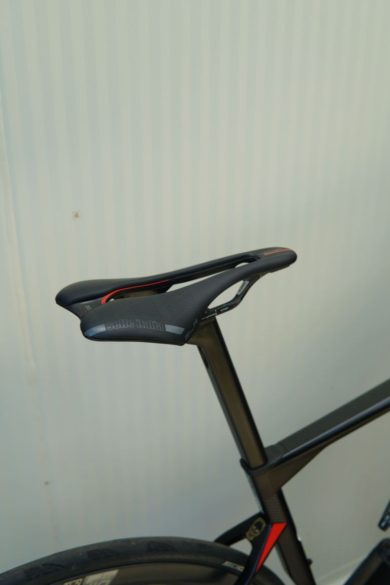 Použité BMC Roadmachine SRAM Force 2020 Road & Gravel — obrázek 5 z 8