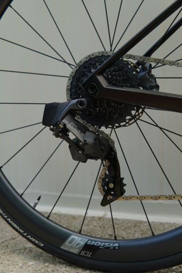 BMC Roadmachine SRAM Force 2020 Road & Gravel d'occasion — image 3 sur 8