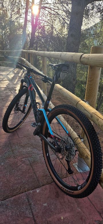 Used Mondraker F-podium Shimano Deore XT 2020 Mountainbike, Black — image 3 of 11