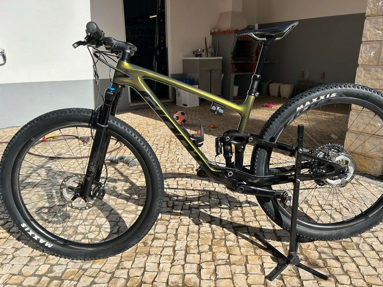 Giant Anthem Advanced Pro 29 1 2022 2022 Mountainbike d'occasion — image 2 sur 10