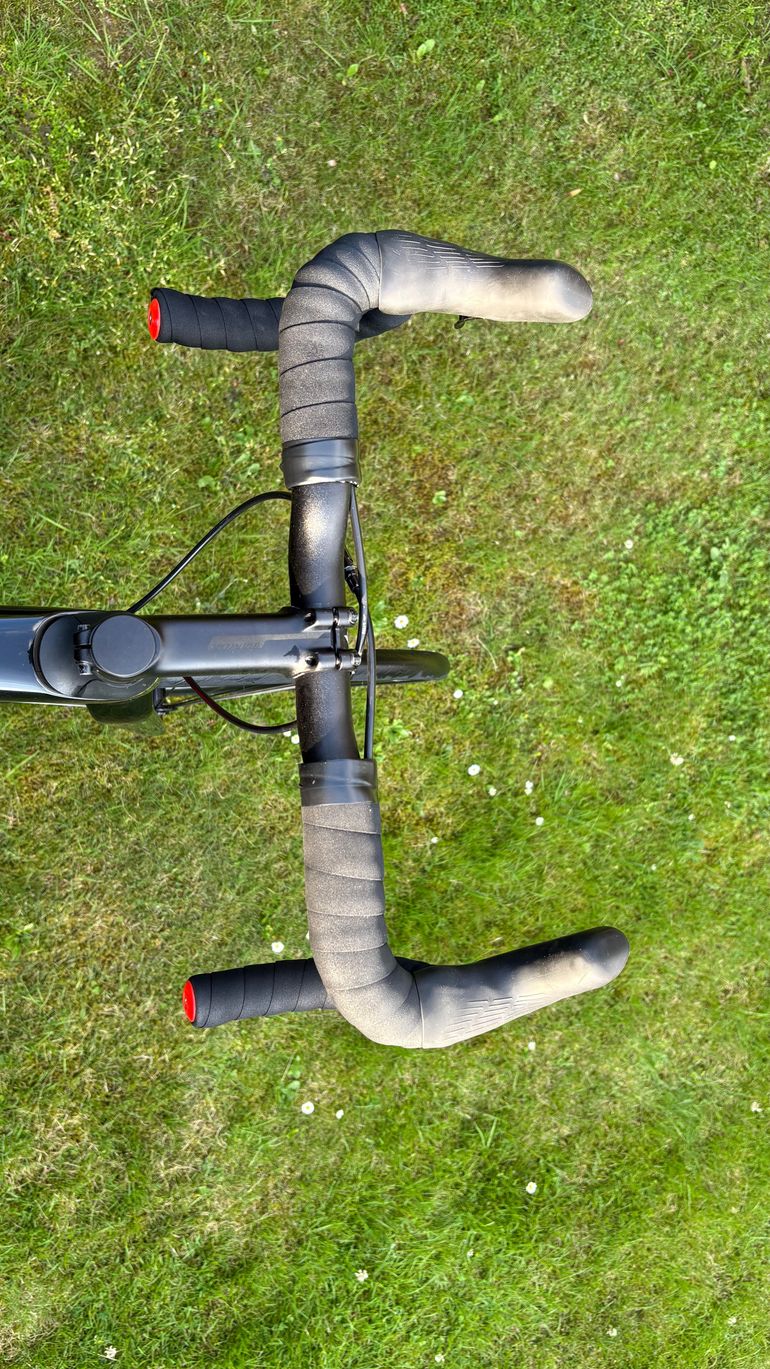 Gebrauchtes Specialized Roubaix Sport 2020 2020 Road & Gravel, Schwarz — Bild 3 von 7