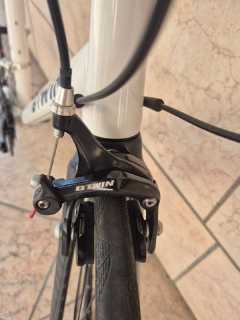 Used B Twin Triban Microshift 26 2016 Road & Gravel, White — image 11 of 14