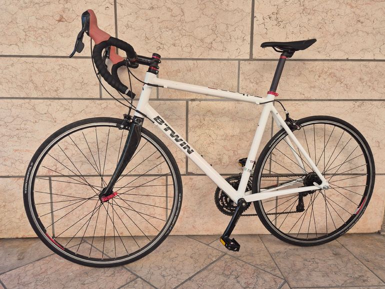 Used B Twin Triban Microshift 26 2016 Road & Gravel, White — image 4 of 14