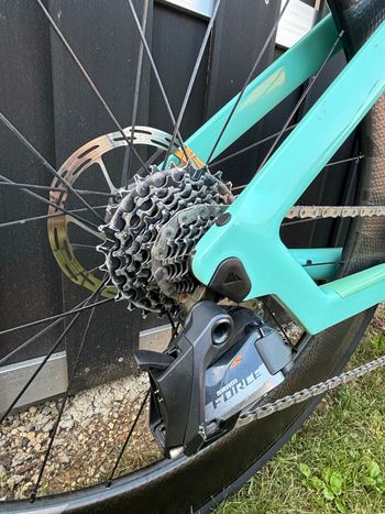 Gebrauchtes Canyon Speedmax CF 8 Disc ETap 2021 Road & Gravel, Grün — Bild 4 von 23