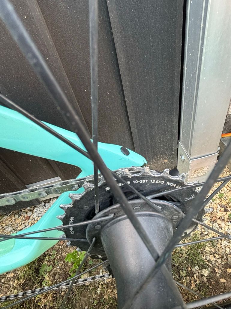 Gebrauchtes Canyon Speedmax CF 8 Disc ETap 2021 Road & Gravel, Grün — Bild 18 von 23