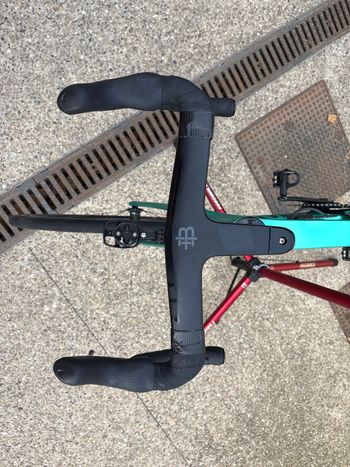 Factor Custom Shimano Ultegra Di2 2025 Road & Gravel usato, Verde — immagine 8 di 17