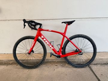 Used Trek Domane SRAM Rival eTap AXS 2022 Road & Gravel