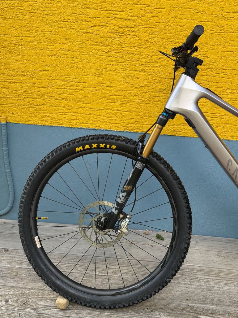 Używany Canyon Neuron:ONfly CF LTD 2024 2024 Mountainbike — zdjęcie 7 z 11