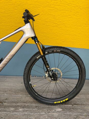 Używany Canyon Neuron:ONfly CF LTD 2024 2024 Mountainbike — zdjęcie 6 z 11