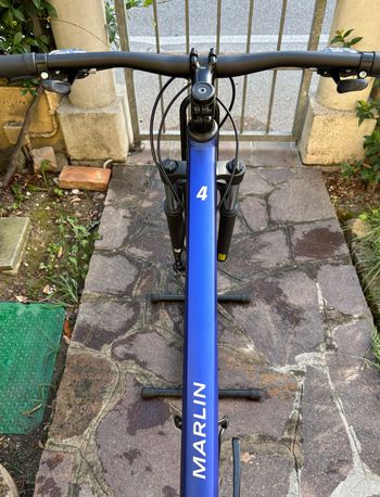 Trek Marlin 4 Gen 2 2024 2024 Mountainbike d'occasion — image 7 sur 12