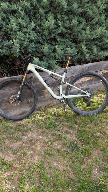 Used Specialized Epic 8 EVO Pro - SRAM X0 AXS, FOX Factory 2026 2026 Mountainbike, White, 29 — image 2 of 7