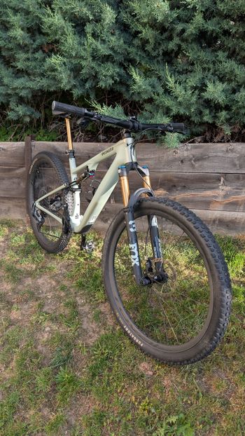 Used Specialized Epic 8 EVO Pro - SRAM X0 AXS, FOX Factory 2026 2026 Mountainbike, White, 29 — image 3 of 7