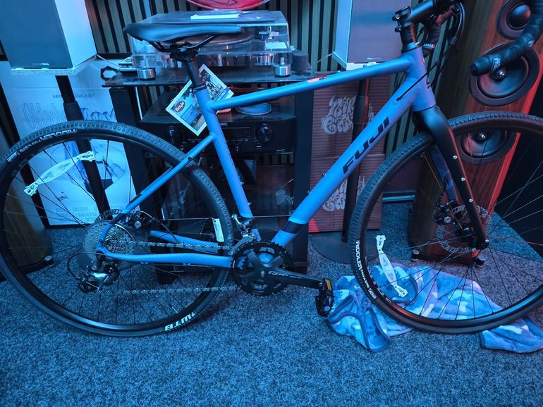 Used Fuji Jari 2.1 2022 2022 Road & Gravel, Blue — image 1 of 6