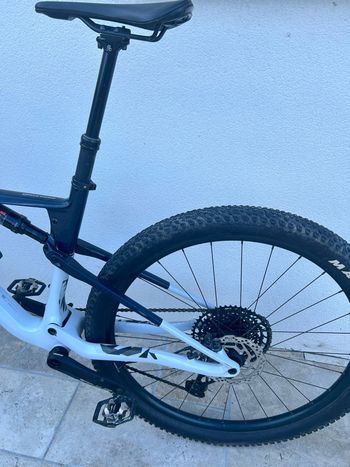 Tweedehands Orbea OIZ M10 AXS 2024 2024 Mountainbike — afbeelding 7 van 14