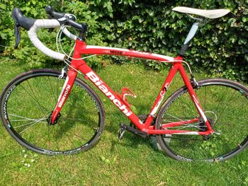 Gebrauchtes Bianchi Nirone Shimano Ultegra 2012 Road & Gravel, Rot — Bild 3 von 11