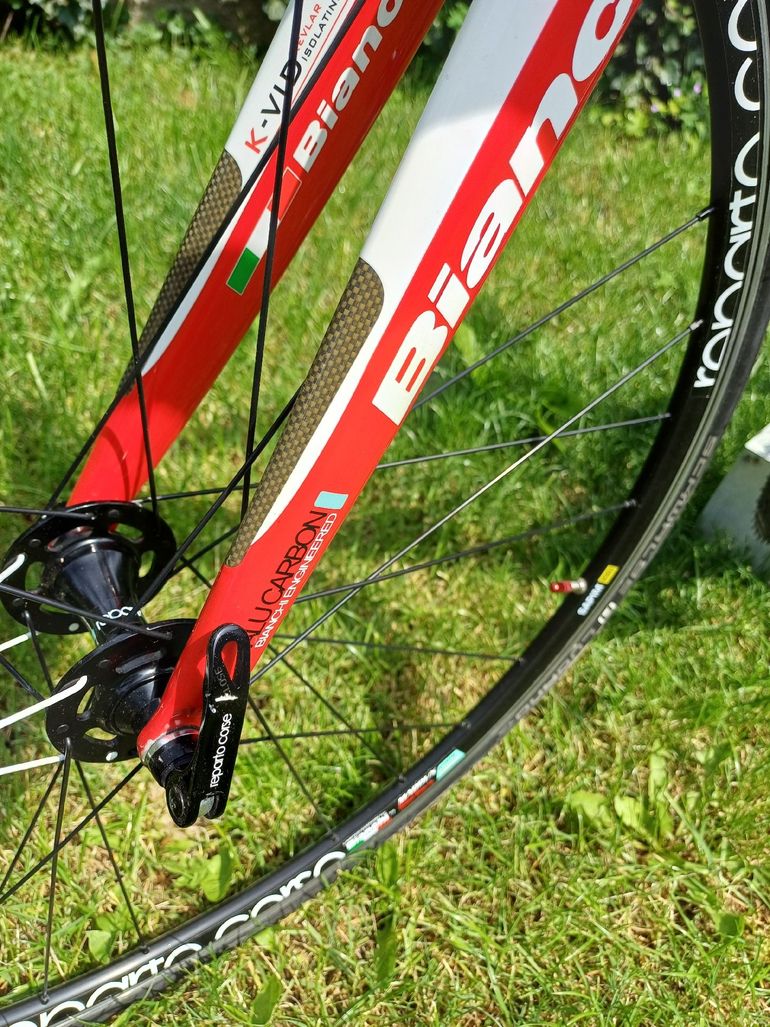 Gebrauchtes Bianchi Nirone Shimano Ultegra 2012 Road & Gravel, Rot — Bild 5 von 11