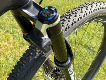Used Specialized S-Works Epic 8 - SRAM XX SL AXS, RockShox Ultimate Flight Attendant 2024 2024 Mountainbike, Red, 29 — image 5 of 8