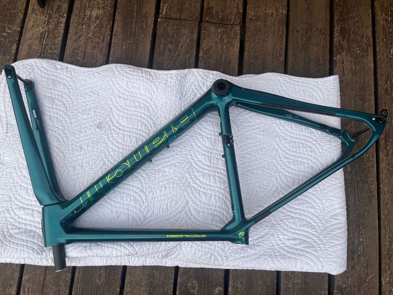Used Bianchi Specialissima - Frame Kit 2022 Frameset 2022 Road & Gravel, Blue — image 6 of 25